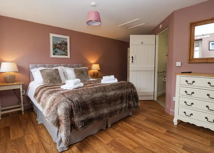 Semesterbostad The Byre *